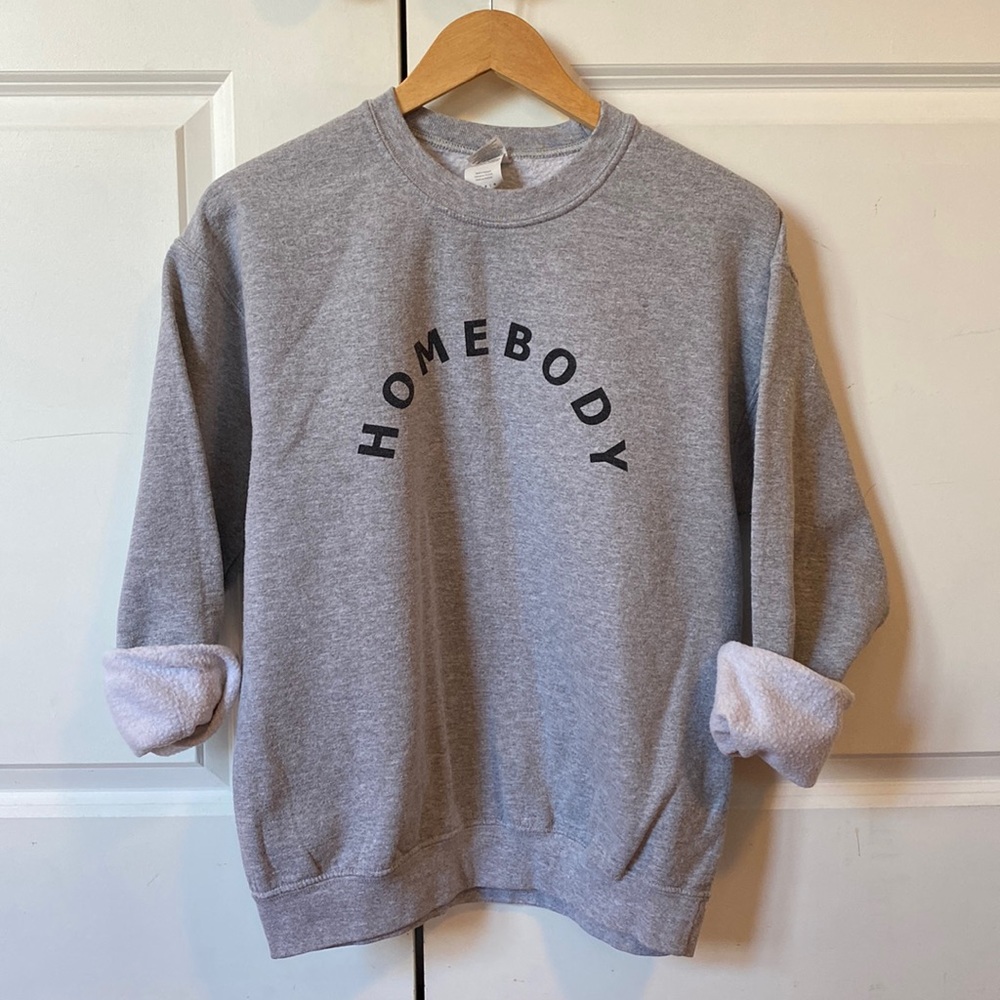HOMEBODY CREWNECK